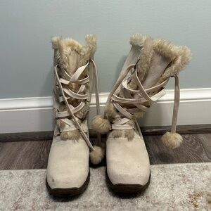 Sporto white leather weatherproof boots